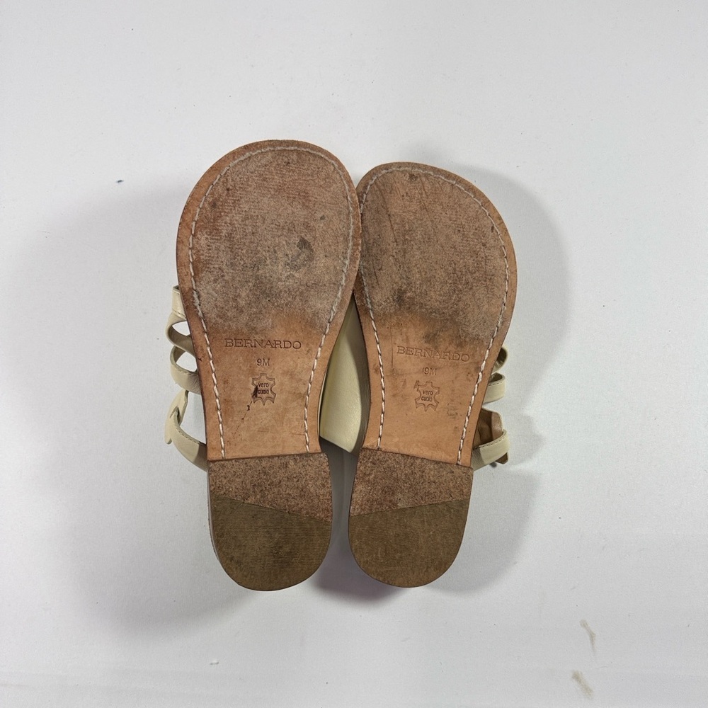 Bernardo Women’s Cream Size 9 Slide Sandals - Picture 7 of 7